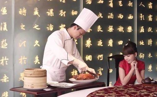 吃瓜精神吵架视频播放,吵架视频引发网络狂欢，吃瓜精神再掀热潮