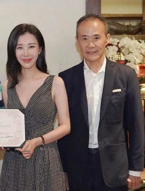 上海名媛事件吃瓜视频,一场吃瓜群众的视觉盛宴